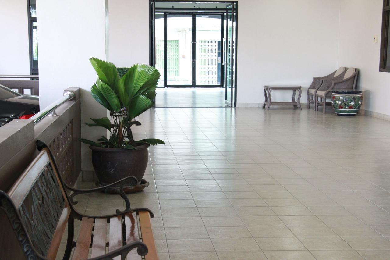Mana Residence Hat Yai Exteriör bild