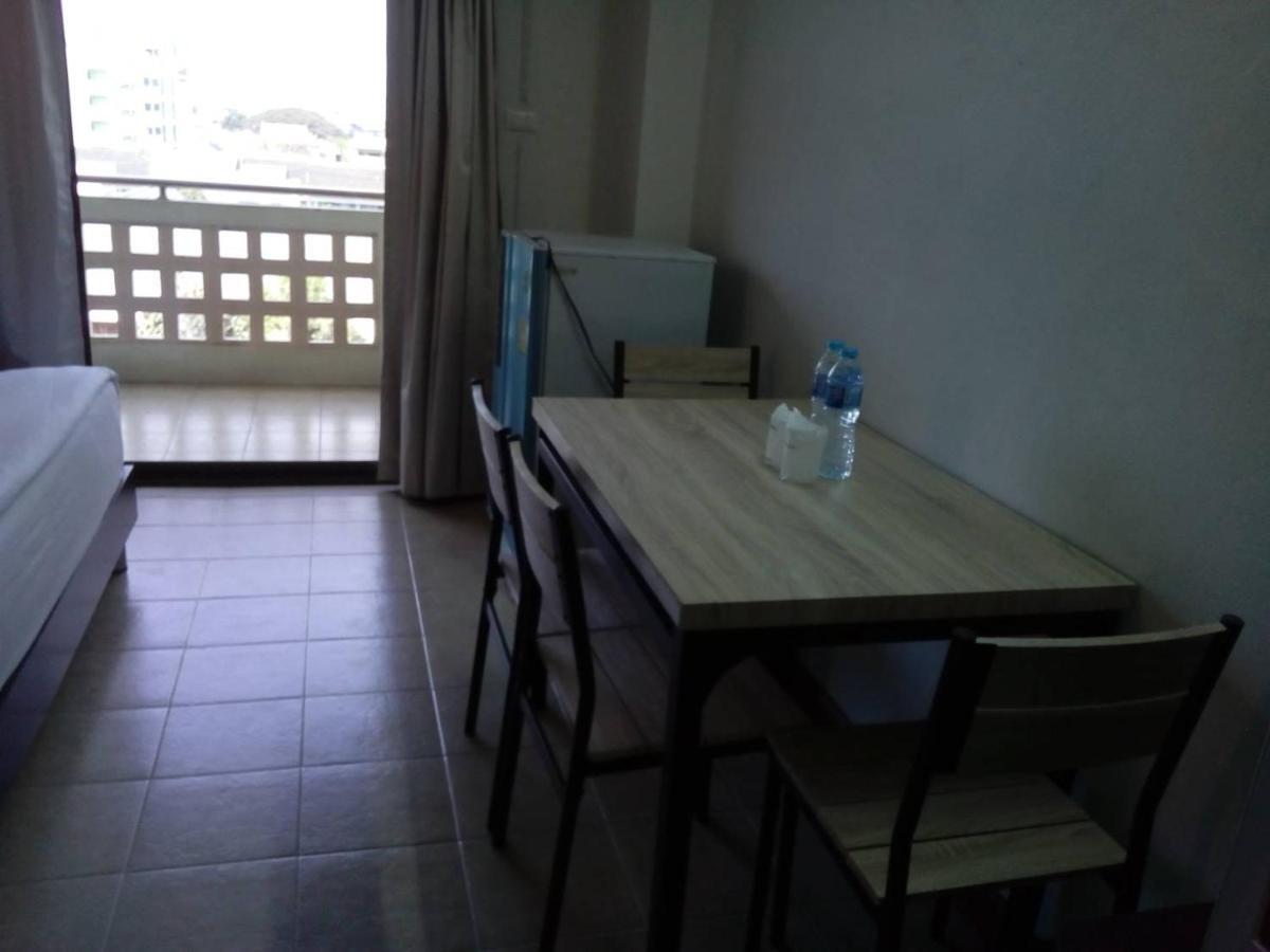 Mana Residence Hat Yai Exteriör bild